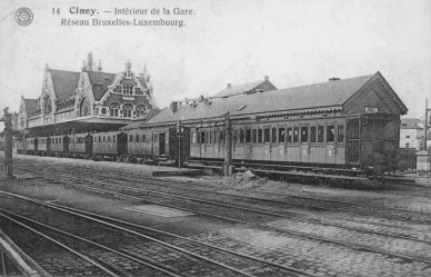 CINEY INTERIEUR GARE WAGON GCI.jpg